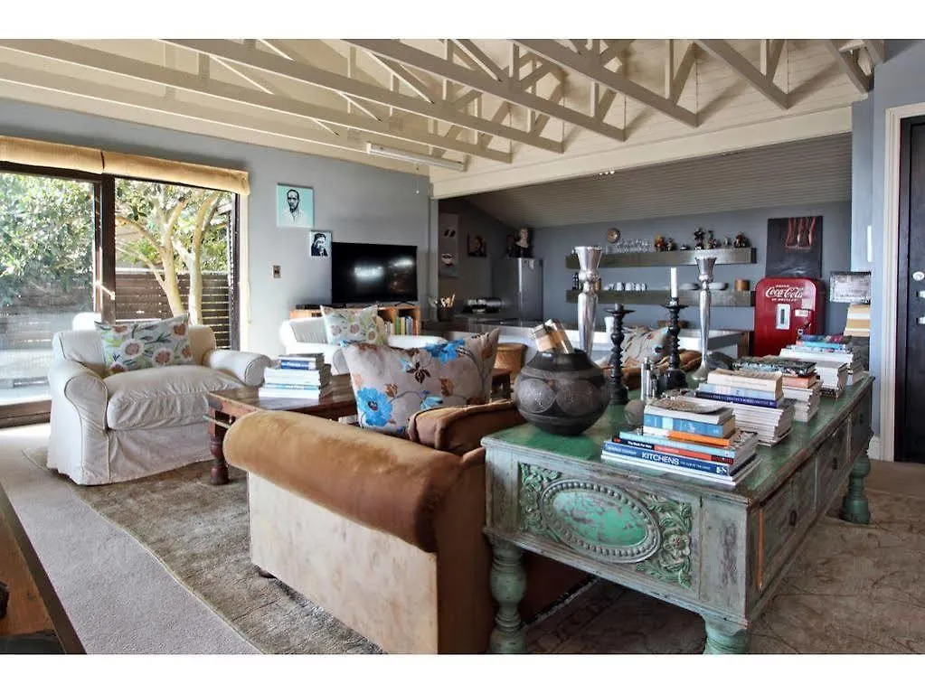 17 Geneva Lower Camps Bay South Africa